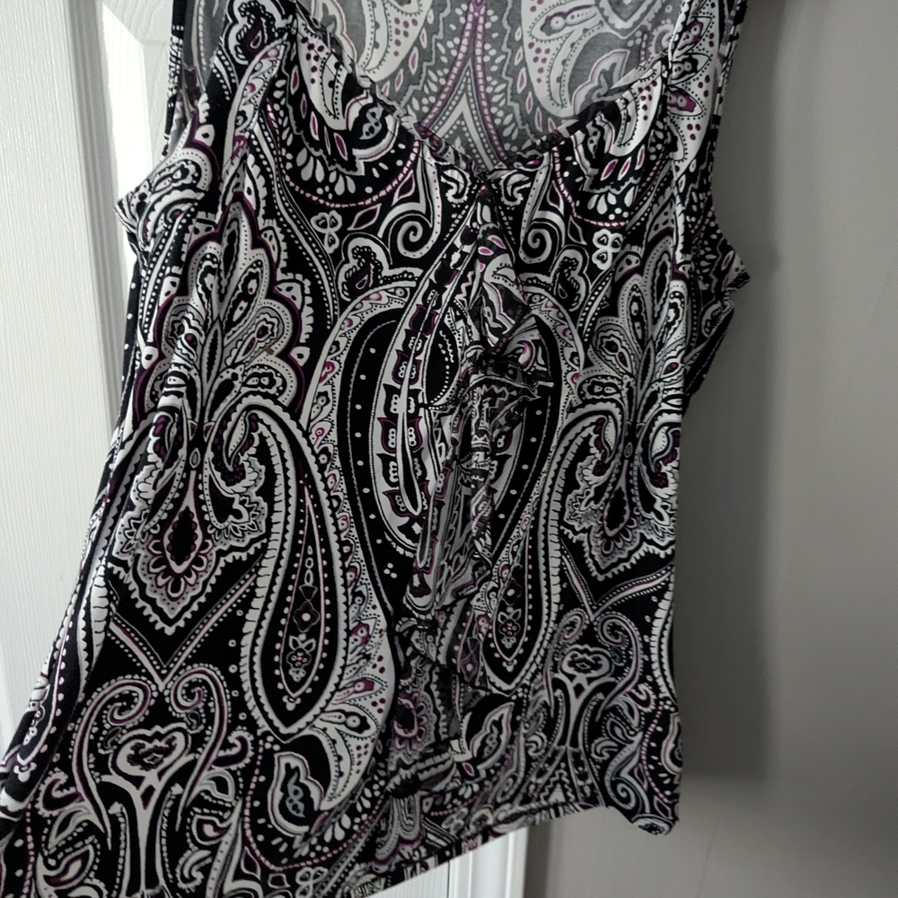Paisley Print Sleeveless Top